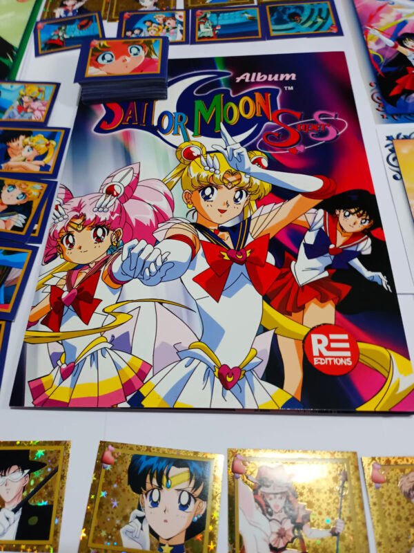 Álbum  Sailor moon super Completo apegar + 4 Poster y una Libreta con su respectivo Lapiz