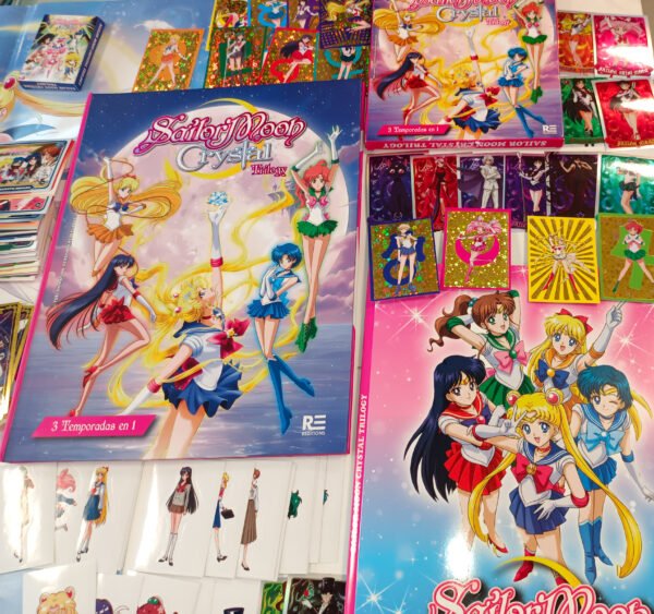 Álbum Sailor Moon  Cristal Tapa Dura Completo a Pegar